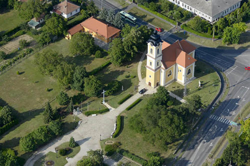 Balatonkeresztúr, templom